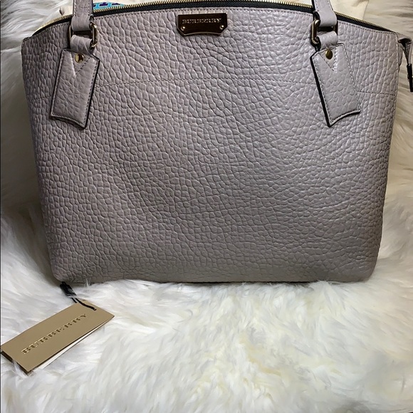 Burberry - Picture 1 of 5